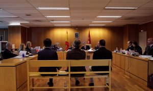 20/05/2019 - El pequeño Nicolás y su abogada, Ana Blanco Vázquez de Prada, durante el juicio en la Audiencia Provincial de Madrid | EFE/ Carlos Perez