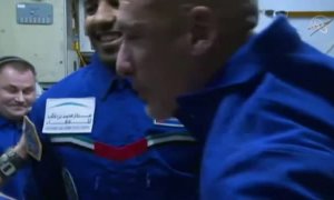 Llega el primer astronauta árabe a la Estación Espacial Internacional