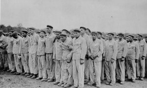 Prisioneros en el campo nazi de de Buchenwald.