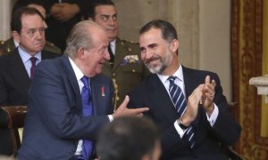 Juan Carlos y Felipe de Borbón han sido hasta la fecha los únicos ciudadanos españoles contra los que un tribunal no puede proceder en democracia. | EFE