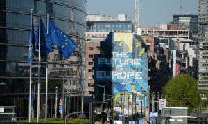Vista exterior de la sede de la Comisión Europea, en Bruselas, Bélgica, 23 de abril de 2020. REUTERS / Johanna Geron