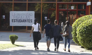 Imagen de archivo de vario estudiantes en la Universidad Rey Juan Carlos de Madrid./ Eduardo Parra (Europa Press)