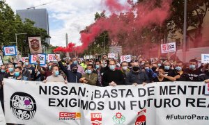 Centenars de treballadors de Nissan, a la protesta d'aquest dijous. EFE / MARTA PÉREZ