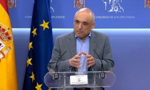 PSOE intenta tranquilizar a ERC sobre acuerdos con PP y Cs