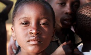 Con M de... - Dos millones de mutilaciones genitales femeninas y 13 millones de matrimonios infantiles en la próxima década: las consecuencias del coronavirus
