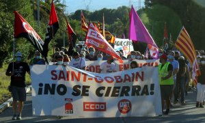 Una manifestación de trabajadores de Saint-Gobain. Àlex Recolons / ACN