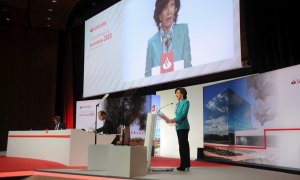 La presidenta del Banco Santander, Ana Botín, durante su intervención en la junta de accionistas. EFE/Banco Santander