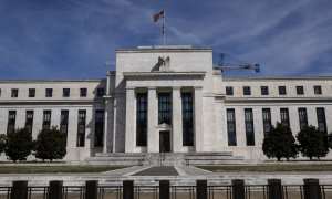 El edificio de la Reserva Federal de EEUU (Fed), en la Avenida Constitución, de Washington. REUTERS/Brendan McDermid