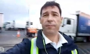 Los camioneros españoles atrapados en Inglaterra no volverán a tiempo a casa por Navidad