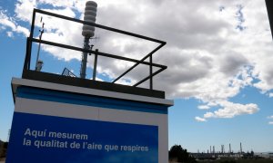 Una caseta de recollida de dades de la qualitat de l'aire al Camp de Tarragona, al poble de Puigdelfí, al Tarragonès.