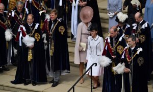 El príncipe Eduardo de Inglaterra, conde de Wessex, el rey Guillermo de Holanda, la  reina Maxima de Holanda, Catalina de Gran Bretaña, duquesa de Cambridge, el príncipe Guillermo de Inglaterra, duque de Cambridge, y el rey de España Felipe VI, esperan a