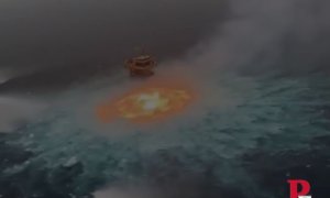 El incendio de la plataforma Pemex.