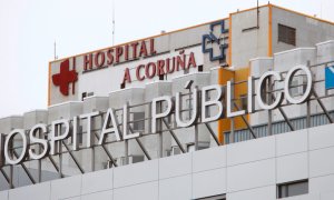 El hospital de A Coruña, donde fue trasladado el joven Samuel, asesinado en una brutal paliza la madrugada del sábado.