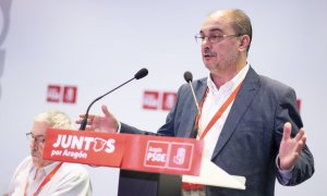 Sánchez y Lambán ensayan la nueva relación con los barones críticos del PSOE
