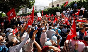 Imagen de la protesta en Túnez contra el presidente del Gobierno.