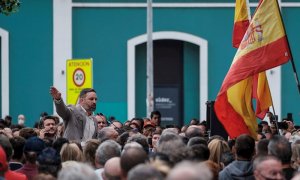 "Hay que frenar a esta gentuza": el último disparate de Vox en Euskadi mezcla migración, botellones e independentismo