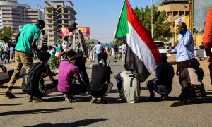 Manifestantes sudaneses protestan contra el golpe de estado el pasado 30 de noviembre de 2021.