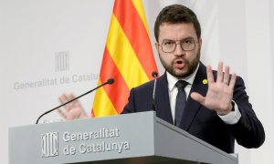 22/12/21. El presidente de la Generalitat, Pere Aragonès, durante una rueda de prensa en Barcelona, a 21 de diciembre de 2021.