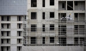 Imagen de un edificio en construcción en Shanghai (China). REUTERS/Aly Song