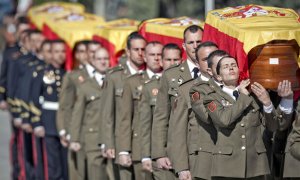 Imagen de archivo del funeral por los cinco militares muertos en Hoyo de Manzanares (Madrid) en 2011.