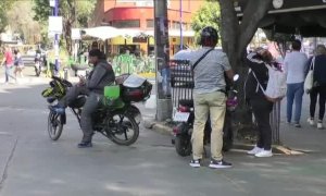 Oxfam México reclama una legislación que proteja los derechos de los riders