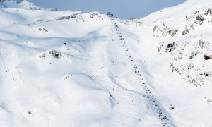 El esquí ha sido uno de los motores económicos del Pirineo en los últimos sesenta años.