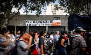 01/04/2022 - Manifestantes participan en una protesta contra el acuerdo alcanzado entre el Gobierno Nacional y el Fondo Monetario Internacional (FMI).