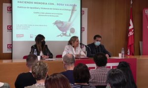 06/04/2022. Rosa Valdeón, junto a Yolanda Martín y Vicente Andrés, en la sede de CCOO en Valladolid durante la jornada celebrada este miércoles 6 de mayo.