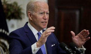 El presidente de EEUU, Joe Biden, anuncia ayuda militar adicional para Ucrania, así como nuevas sanciones contra Rusia, durante un discurso en la Casa Blanca, a 28 de abril de 2022.