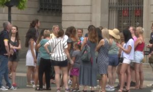 Cordel al turismo masivo en Barcelona