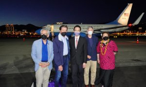 La nueva delegación de congresistas de EEUU, a su llegada al aeropuerto de Taipéi, a 14 de agosto de 2022.