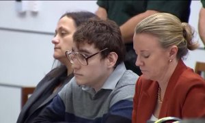 Nikolas Cruz, condenado a cadena perpetua por la matanza de 2018 en un instituto de Florida con 17 muertos
