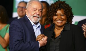 Imagen de Lula da Silva y Margareth Menezes durante el anuncio de los ministros del próximo Gobierno de Brasil.