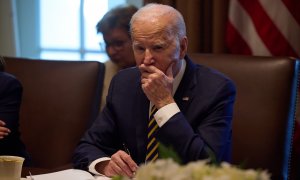 El presidente de los Estados Unidos, Joe Biden, reacciona durante una reunión conjunta con el presidente de Ucrania, Volodymyr Zelensky.