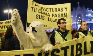 Bajo el lema ‘Justicia Climática y energética Ya. Exigimos Acción’, CCOO Madrid y Alianza por el Clima convorcaron una protesta el 12 de noviembre de 2022 en Madrid para reivindicar un cambio de modelo energético.