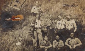 Guerrilleros asistentes al congreso fundacional en Ferradillo, en abril de 1942.