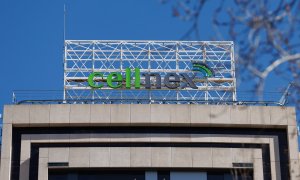 El logo del operador de torres de telecomunicaciones Cellnex, en su sede en Madrid. E.P./Eduardo Parra