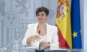 La ministra de Política Territorial y portavoz del Gobierno, Isabel Rodríguez, durante una rueda de prensa tras el Consejo de Ministros, en el Palacio de La Moncloa, a 4 de abril de 2023