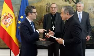 06/04/2023. Félix Bolaños y el Nuncio Apostólico, Monseñor Bernardito Auza, durante un cambio de notas, en el Palacio de Santa Cruz, a 29 de marzo de 2023.