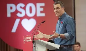 El secretario general del PSOE y presidente del gobierno, Pedro Sánchez, durante su intervención en un acto del PSOE en Cáceres este jueves