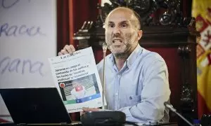 10/5/22 Gonzalo Pérez Jácome, durante la rueda de prensa de este miércoles en el salón de plenos del Ayuntamiento de Ourense.