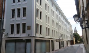 La vivienda turística vacía un edificio entero en el Oviedo Antiguo