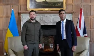 Foto de archivo de Volodímir Zelenski, con el primer ministro británico, Rishi Sunak.