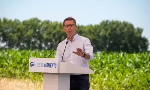 El líder del PP, Alberto Núñez Feijóo, clausura un acto sectorial sobre el sistema agroalimentario y el mundo rural, 1 de julio de 2023, en Santa María de Gimenells, Lleida, en plena precampaña.