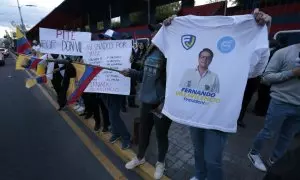 Simpatizantes del candidato a la presidencia Fernando Villavicencio salen a las calles