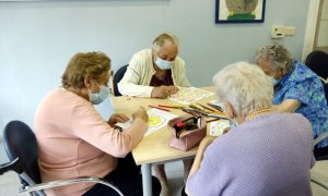 Usuàries de la residència l'Hospital de Camprodon, en una imatge d'arxiu. ACN