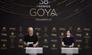 Luis Tosar y Anna Castillo leen los nominados a los Goya, a 30 de noviembre de 2023, en Madrid.