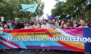 Varias personas con una pancarta durante la manifestación del Orgullo LGTBI+ 2023, a 1 de julio de 2023, en Madrid.