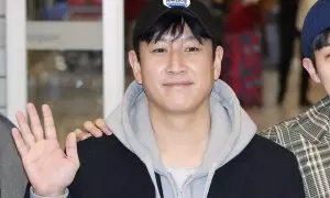 Foto de de archivo del actor surcoreano en su llegada al aeropuerto de Incheon.