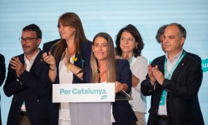 De izquierda a derecha, Josep Rius, Laura Borràs, Míriam Nogueras y Jordi Turull, durante el seguimiento de la jornada electoral, a 23 de julio de 2023, en Barcelona.